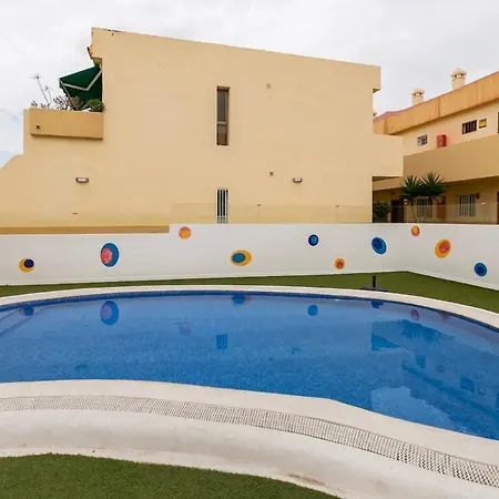 Apartment Luxury Flat, Few Minutes From Fanabe Beach!