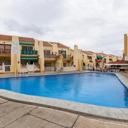 Luxury Flat, Few Minutes From Fanabe Beach! Apartment