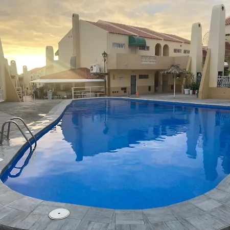 Apartment Luxury Flat, Few Minutes From Fanabe Beach!